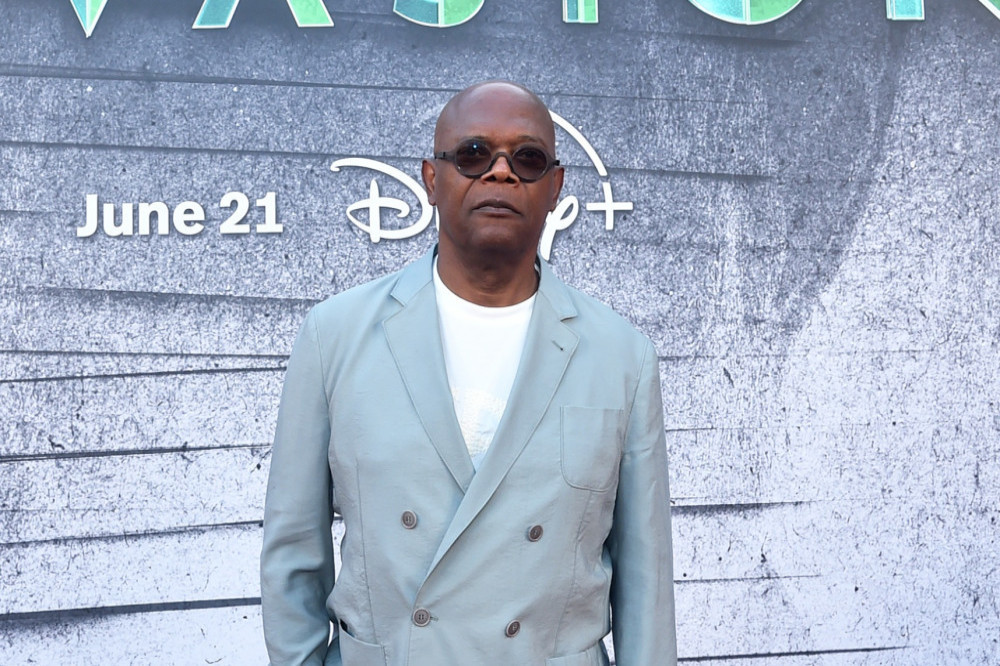 Samuel L. Jackson is going to star with Henry Golding in Head Games