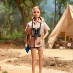 Dame Jane Goodall honoured as a Barbie doll (C) Barbie/Instagram