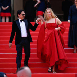 Jennifer Lawrence explains why she wore flip-flops on the red carpet