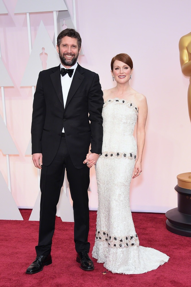 Julianne Moore and Bart Freundlich (Credit: Famous)