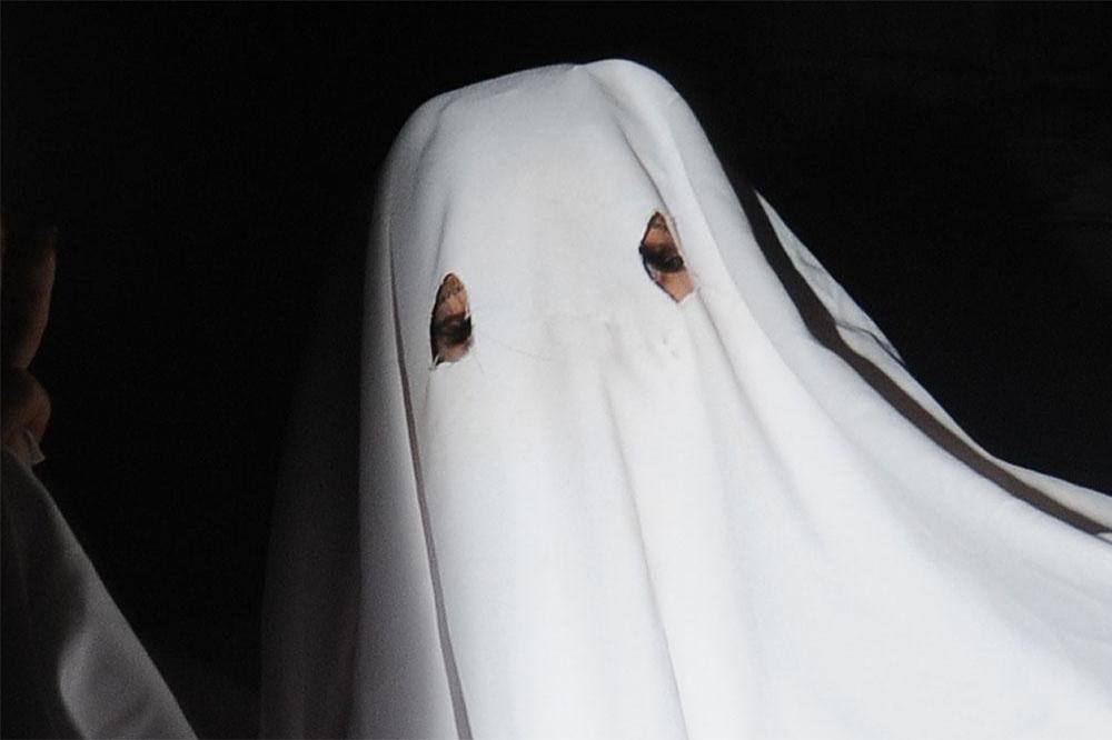 Couple claim that sweary ghost haunts beauty spot