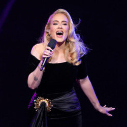 Adele to receive Women in Entertainment award