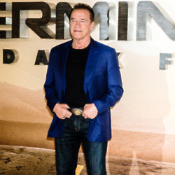 Arnold Schwarzenegger talks playing Chess with Chris Pratt