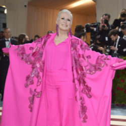 Glenn Close has been forced to pull out of presenting at the Oscars after she tested positive for Covid