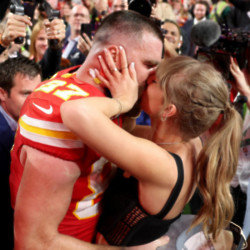 Travis Kelce has hailed his girlfiend Taylor Swift as an amazing musician