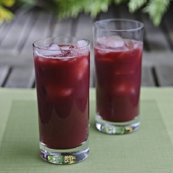 Detox Drinks: Pomegranate, Beetroot and Orange Smoothie Recipe