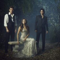 Top 5 Hottest Vampire Diaries Characters